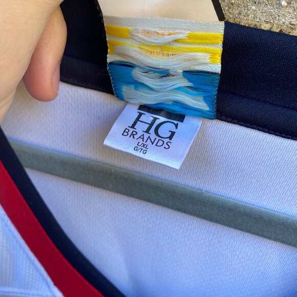 RARE 2007 Family Guy Embroidered Hockey Jersey L XL "Dont Make Me Beg" Brian - Picture 5 of 6